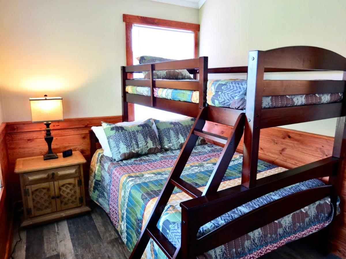Million Dollar Views! 4 Bedroom, Sleeps 9, Close To National Park And 5 Mi To Gatlinburg! Eksteriør billede
